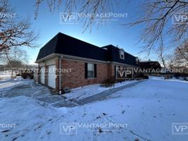 featured image of 471 Taft St #471