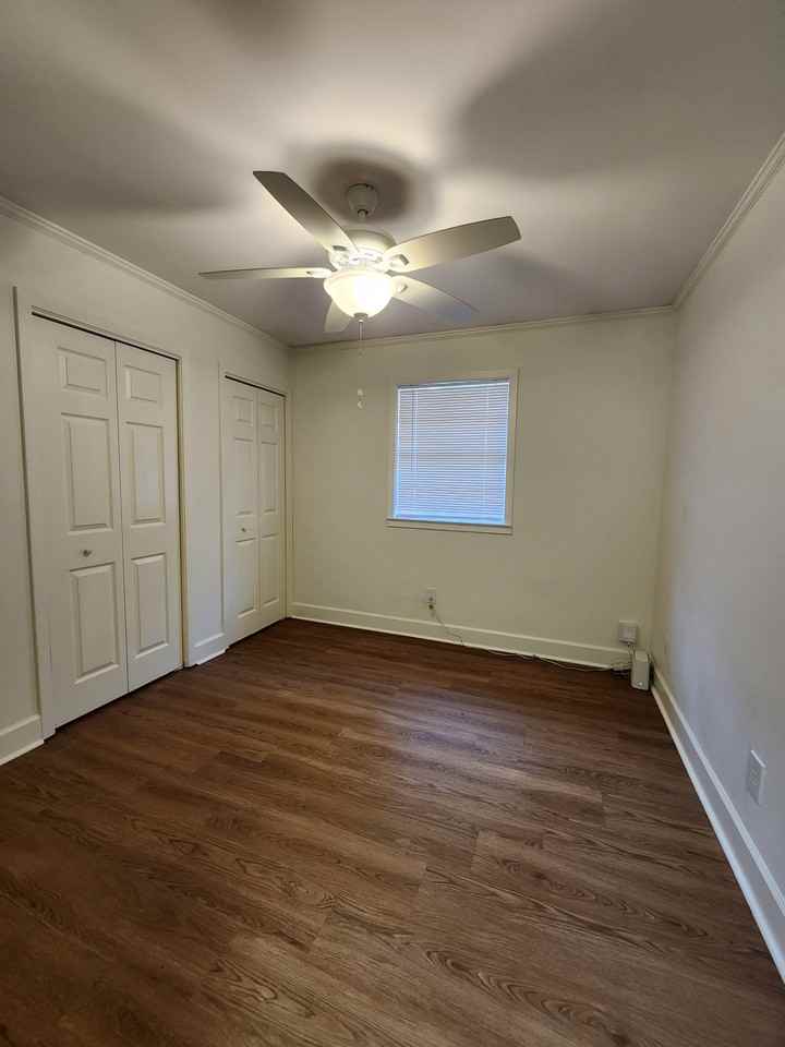 Roberts Cir #1 - Photo 5 of 10