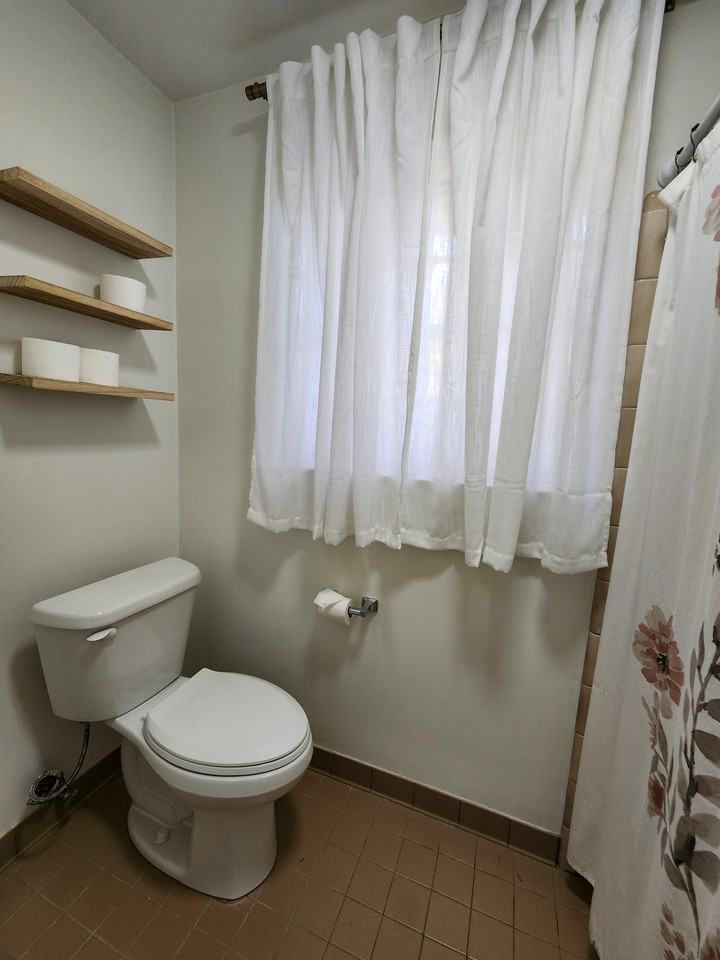 Roberts Cir #1 - Photo 7 of 10