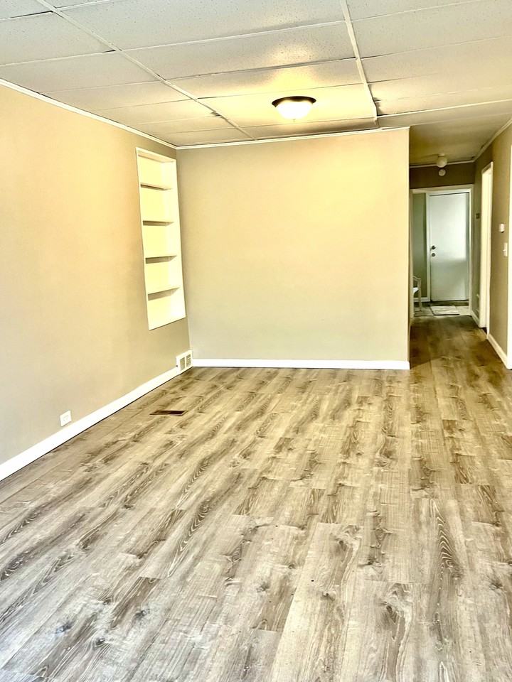 40 Lawrence Pl #1 - Photo 6 of 22