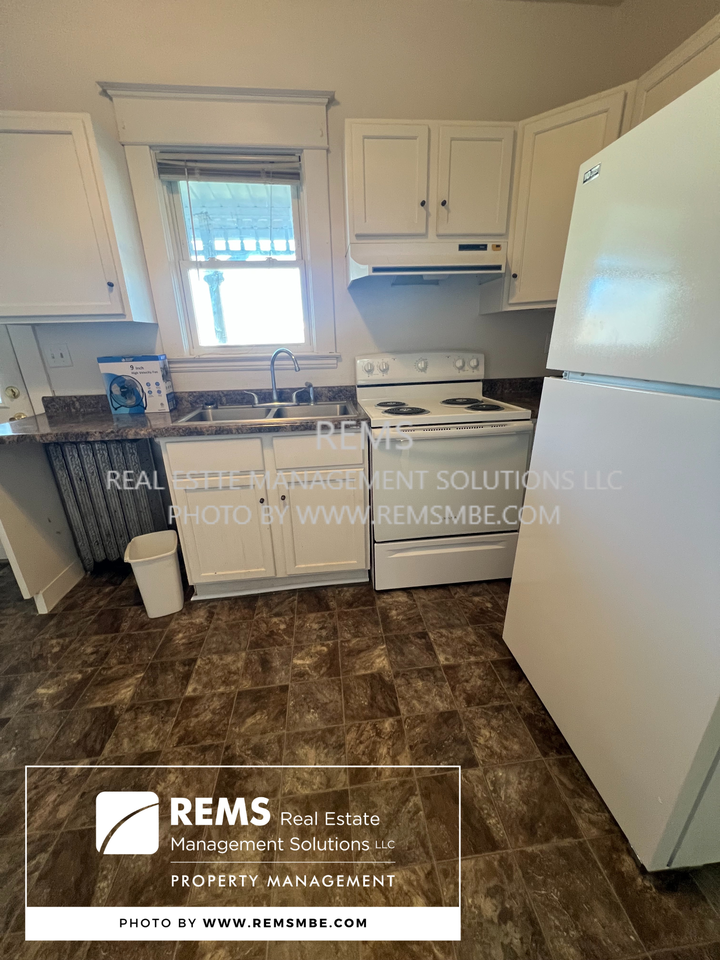 420 North Pine Street - 2 Back #2 - Photo 3 of 12