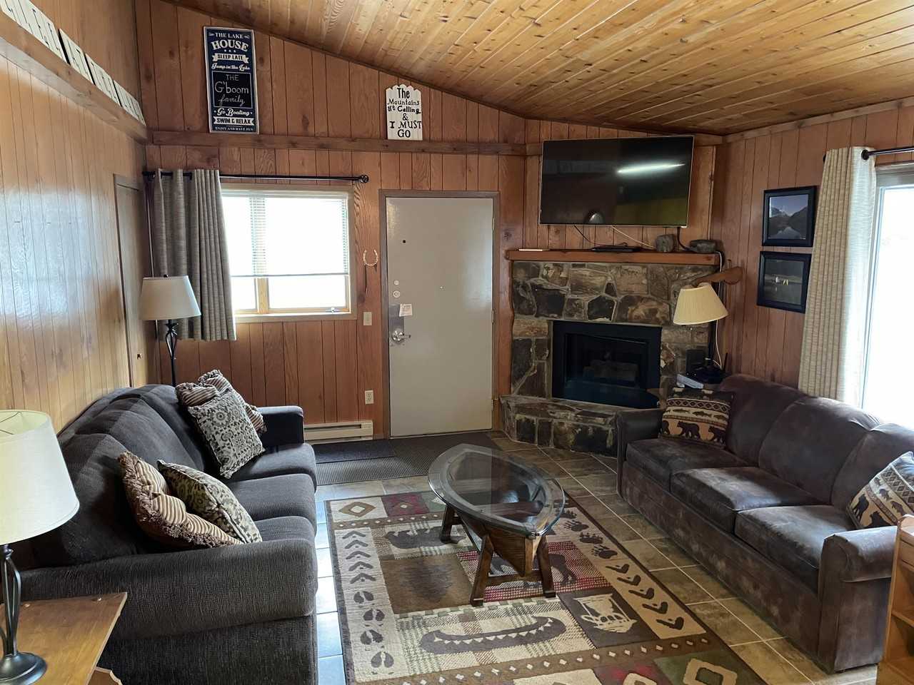 300 Bay Point Drive - 19D Up #19DUP - Photo 3 of 13