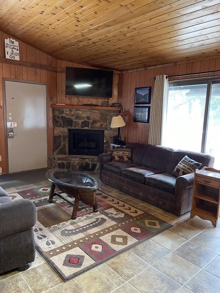 300 Bay Point Drive - 19D Up #19DUP - Photo 4 of 13