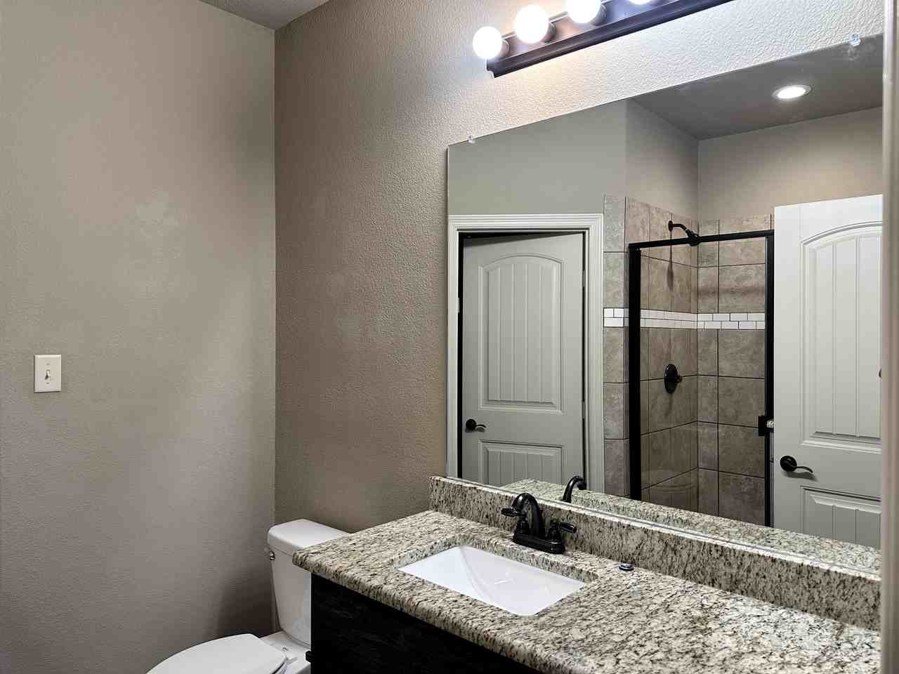 Baylor Dr 507 - 1 #1 - Photo 5 of 9