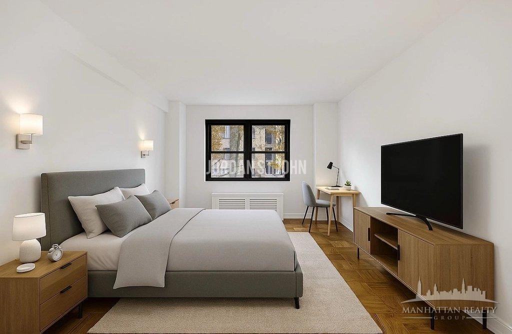 E 35th St #3B - Photo 3 of 7