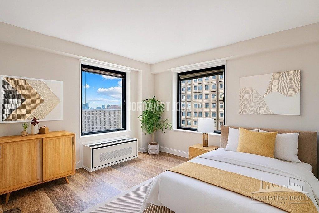 Waterside Plz #6F - Photo 4 of 6