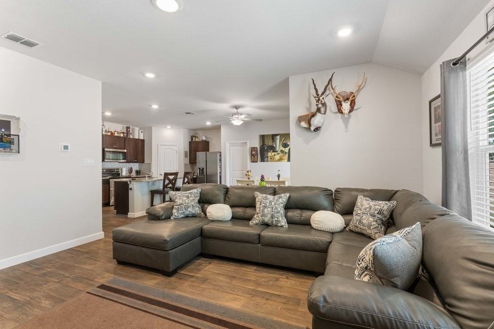 829 Margay Loop #1 - Photo 7 of 30