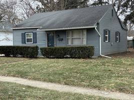 featured image of 313 E North St #1