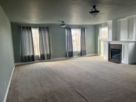 featured image of 1526 Ne Market Dr #1