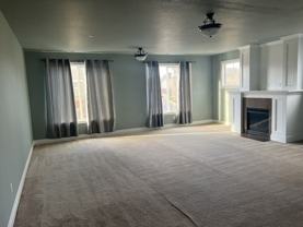 1526 Ne Market Dr #1 - Photo 1 of 1