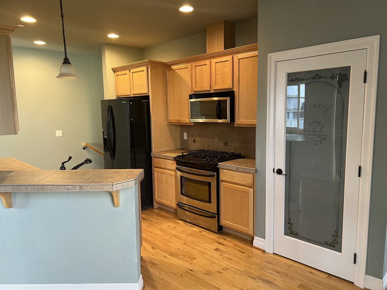 1526 Ne Market Dr #1 - Photo 6 of 25