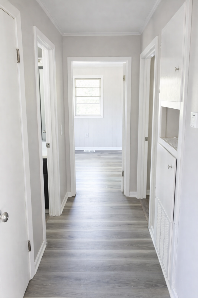 547 Holly Dr #1 - Photo 5 of 9