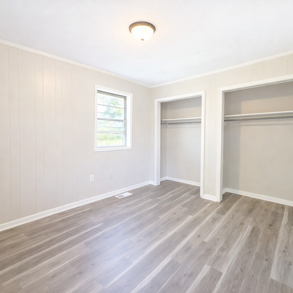 547 Holly Dr #1 - Photo 6 of 9