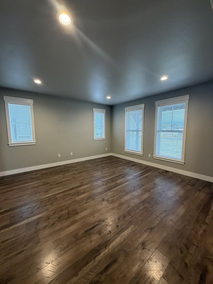 1826 Walter Creek Blvd #1 - Photo 3 of 33