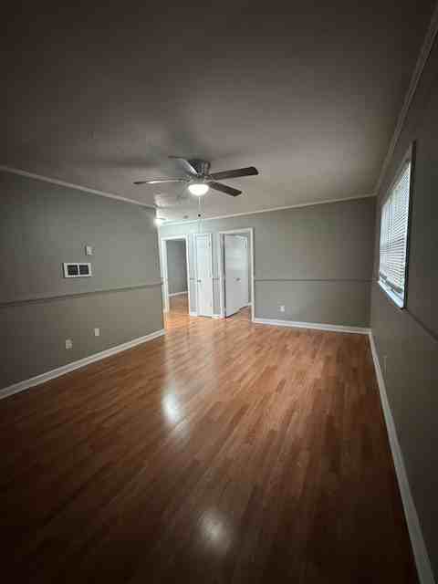 201 W Ohio Ave #1 - Photo 3 of 26