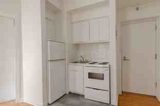 3495 Van Horne - Photo 1 of 1