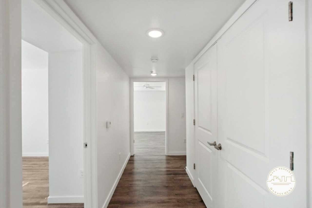 Village On Greenway - Photo 6 of 50