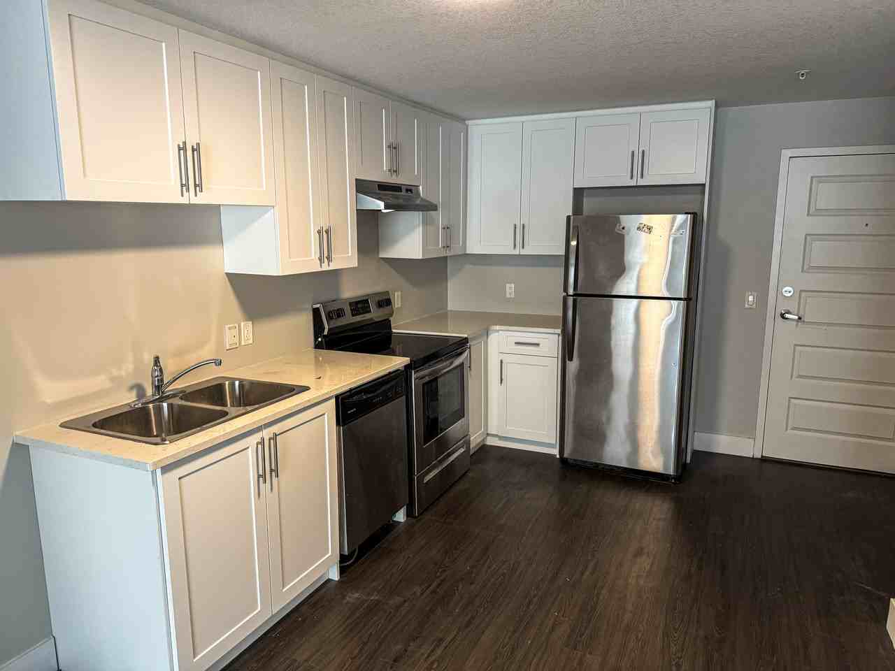 45 Centre Street - Photo 2 of 13