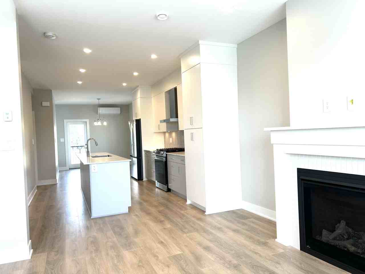 1483 Stella Ln - Photo 2 of 20