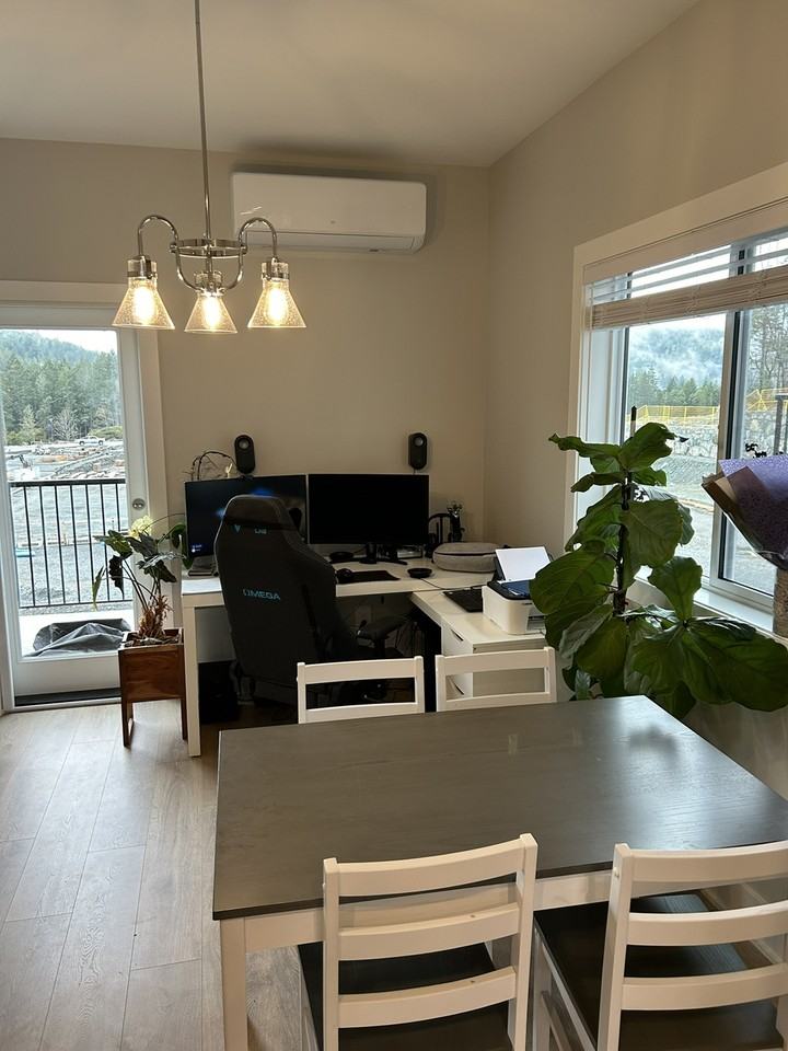 1483 Stella Ln - Photo 5 of 20