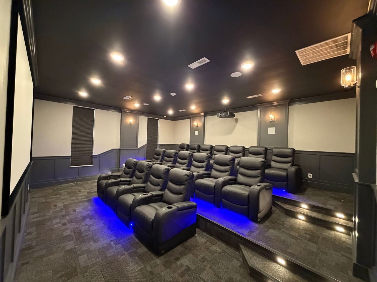 Brand New - Photo 4 of 50