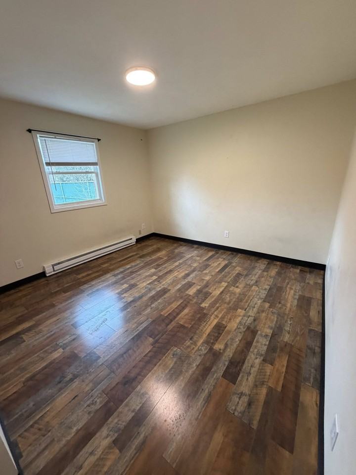 1828 Newark Rd #1 - Photo 3 of 6