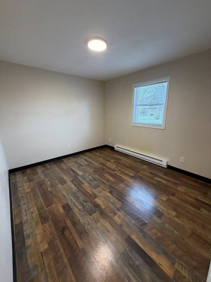 1828 Newark Rd #1 - Photo 4 of 6