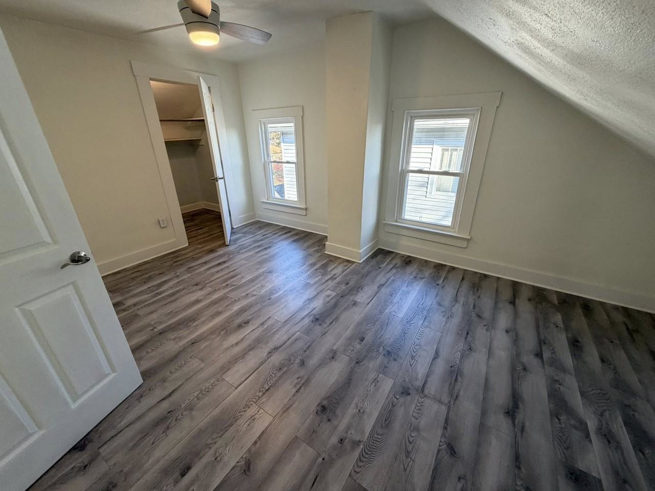 2128 Norwood Blvd #1 - Photo 4 of 16