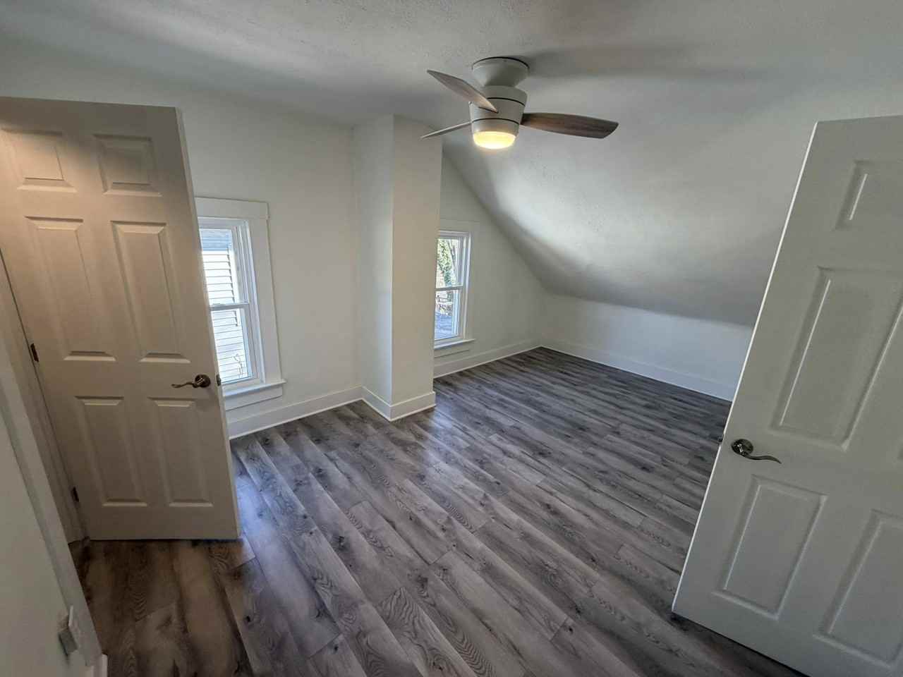 2128 Norwood Blvd #1 - Photo 5 of 16