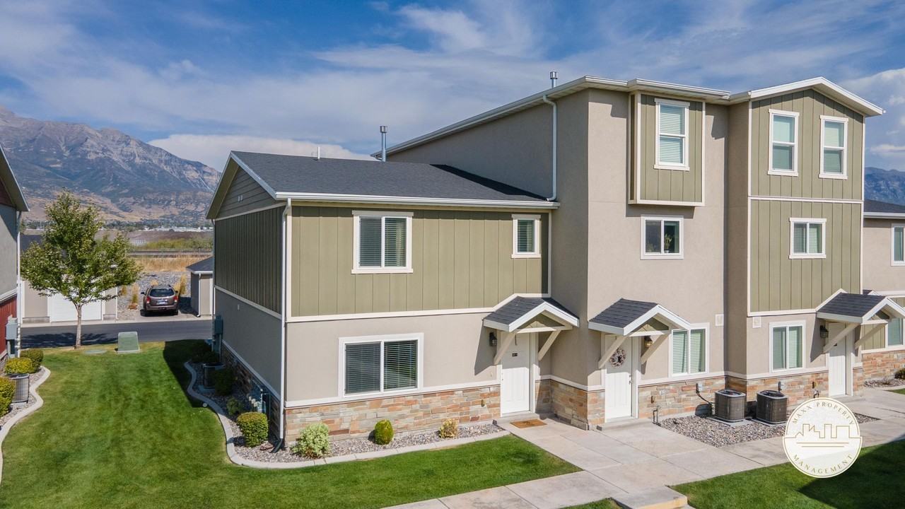 *Tucker Row in Vineyard - Photo 5 of 39