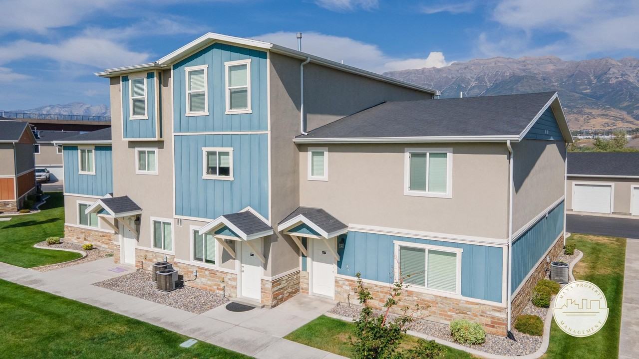 *Tucker Row in Vineyard - Photo 7 of 39