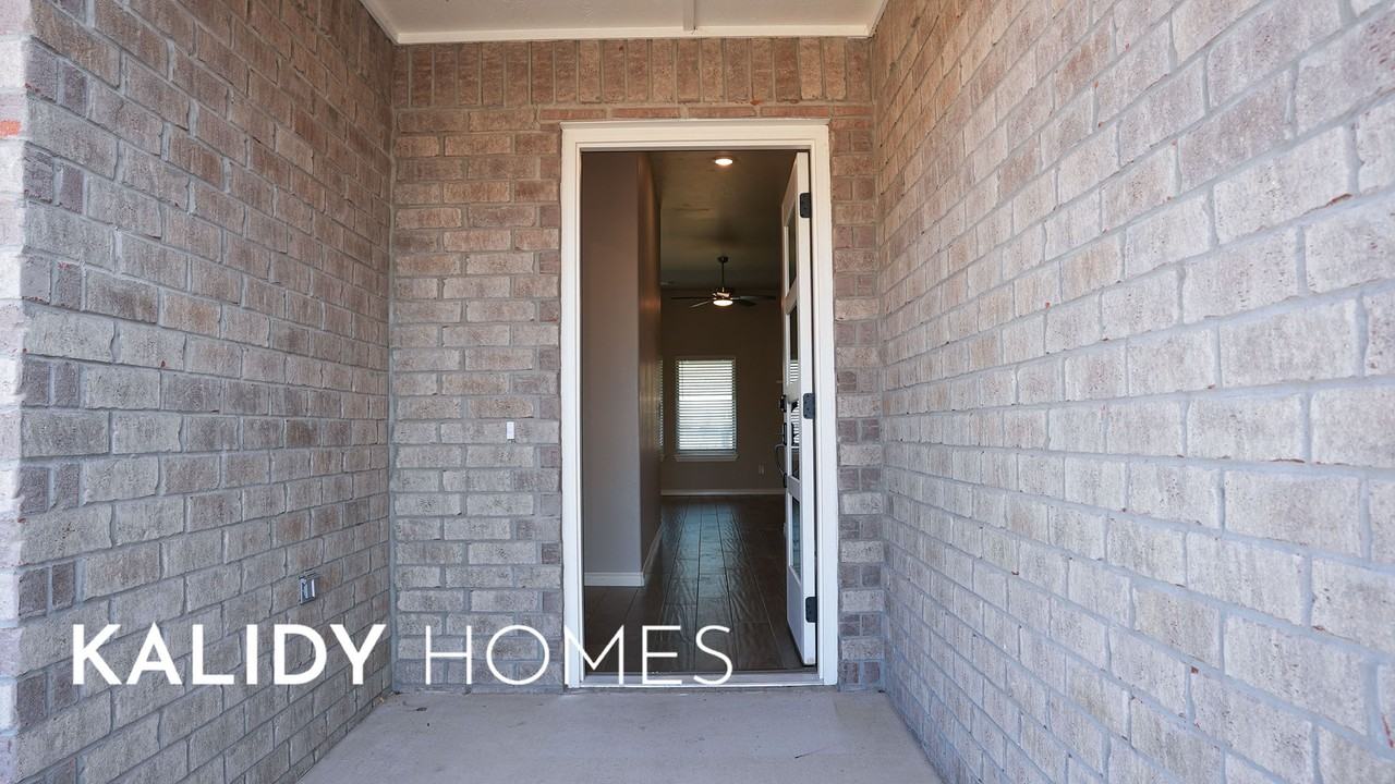 12200 Ava Grace Ln #1 - Photo 6 of 42