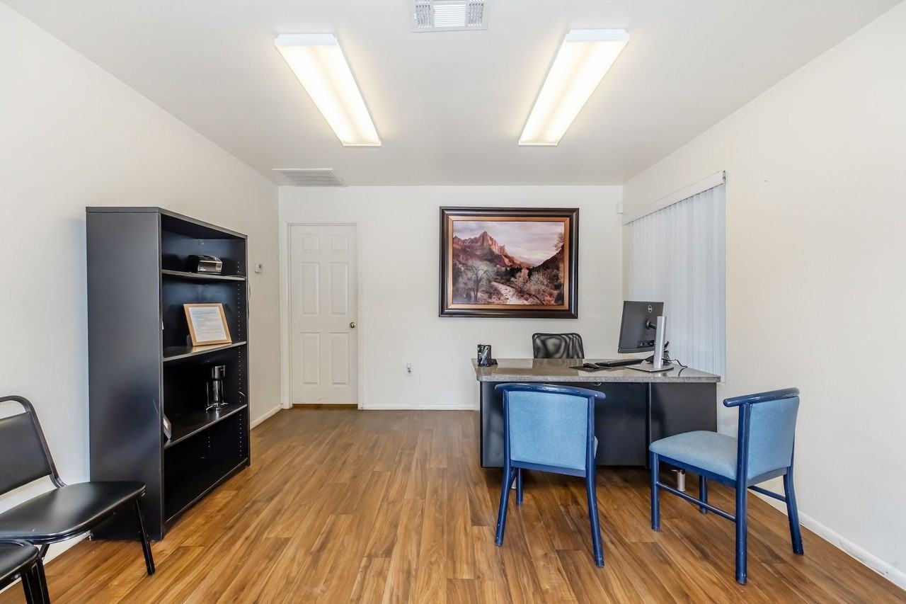 Foothills at the Preserve Apartments - Photo 4 of 43