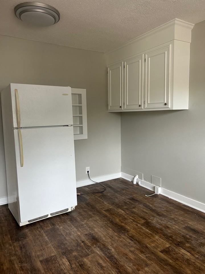 2100 Woodward Dr #A - Photo 6 of 16