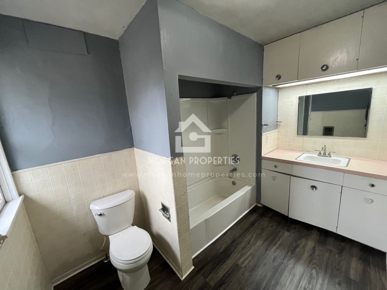 306 E Church St - Photo 5 of 6