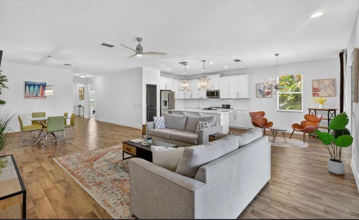 743 129th St Ne #1 - Photo 4 of 20