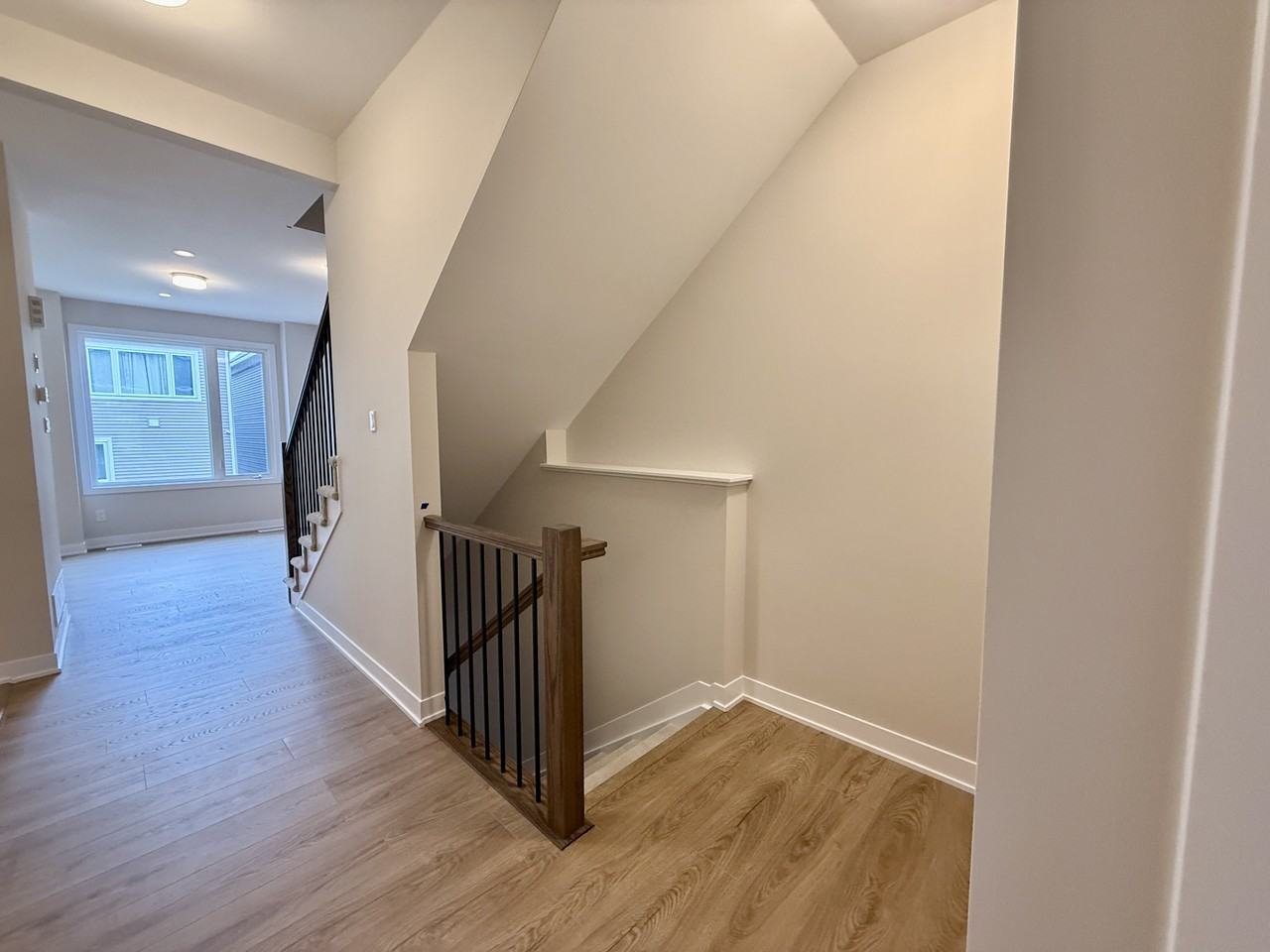 532 Place Promontory #1 - Photo 5 of 33