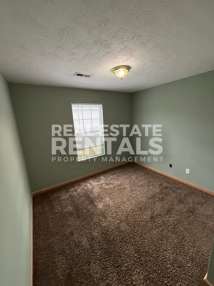 1304 Pierce St #1 - Photo 6 of 9