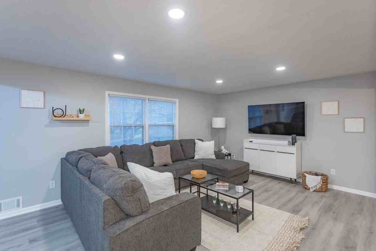 5130 Ballentine St #1 - Photo 3 of 44