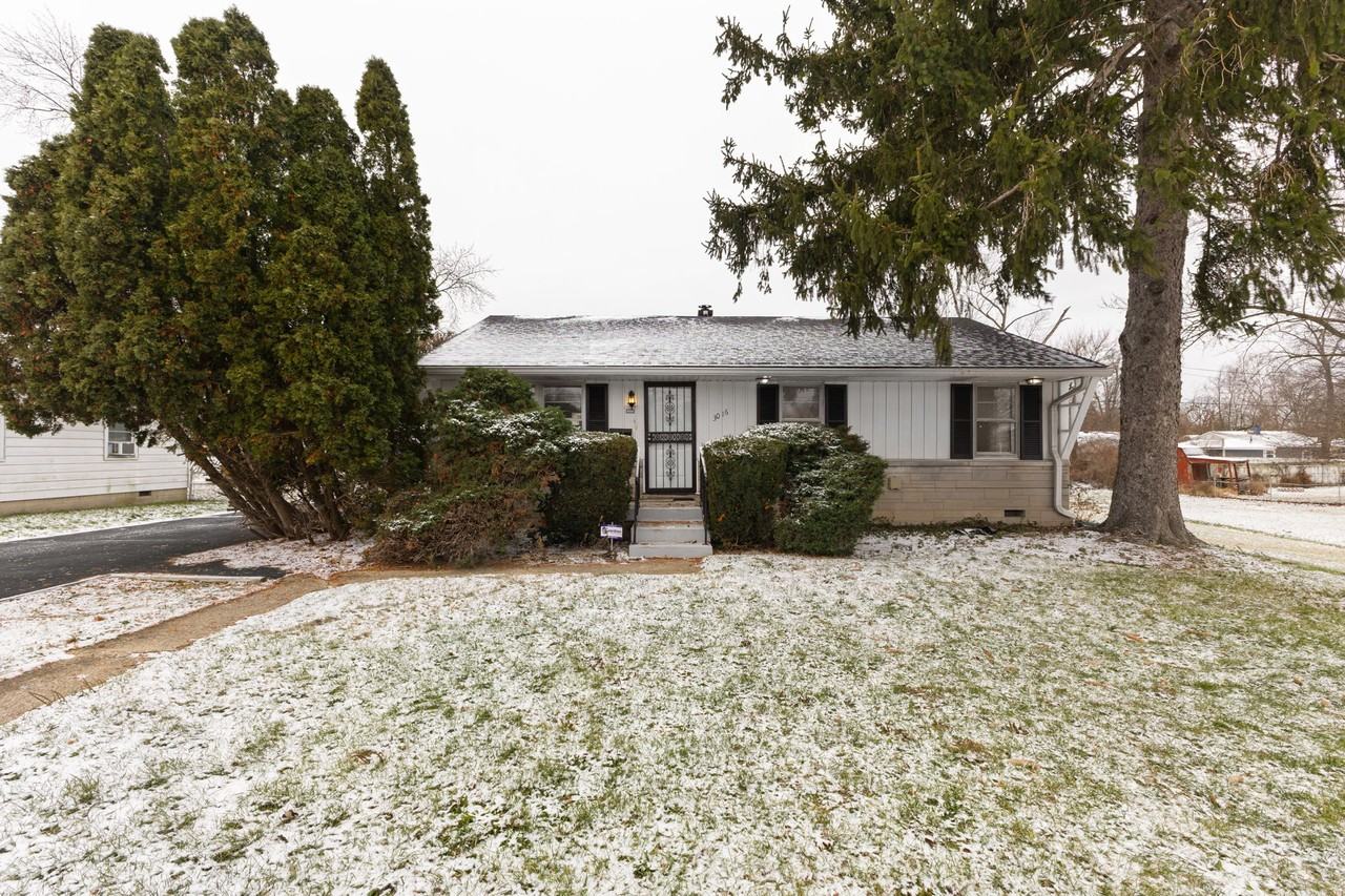 3016 N Arlington Ave #1 - Photo 2 of 26