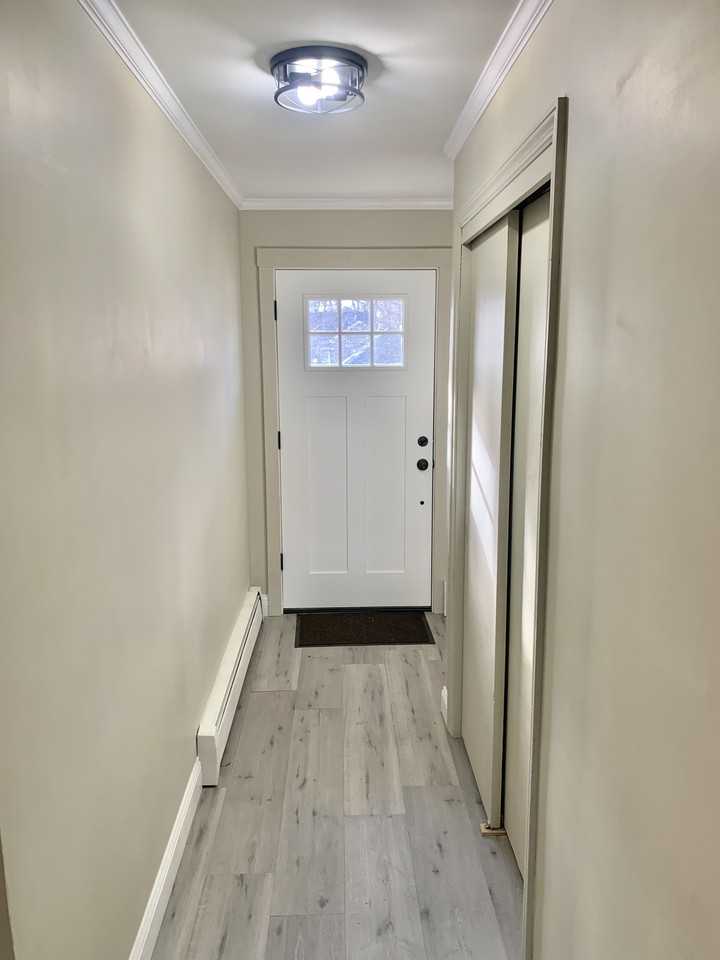 13 Eaton St #1 - Photo 5 of 14