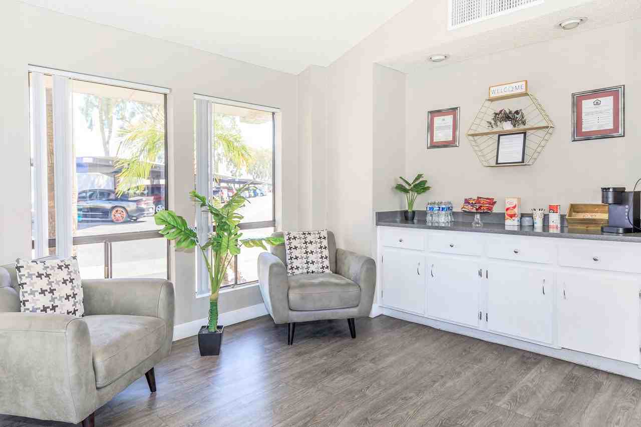 Hidden Cove Apartments - Photo 5 of 46