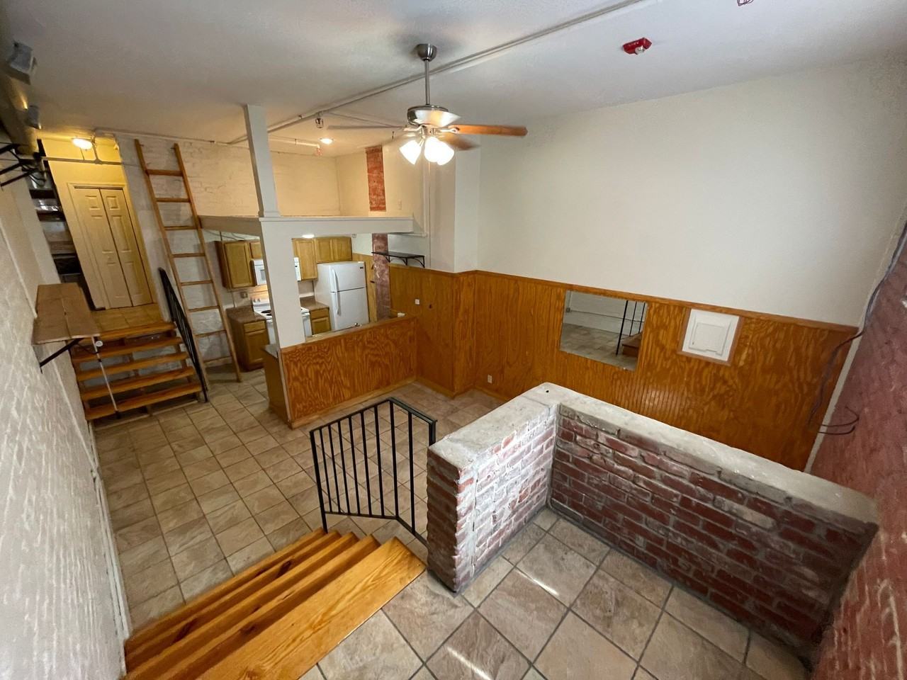 Welcome to 400 East Clayton Street! - Photo 4 of 48