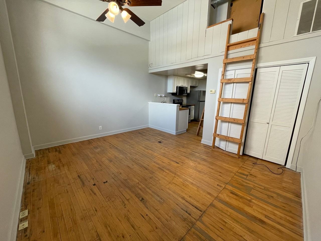 Welcome to 400 East Clayton Street! - Photo 6 of 48