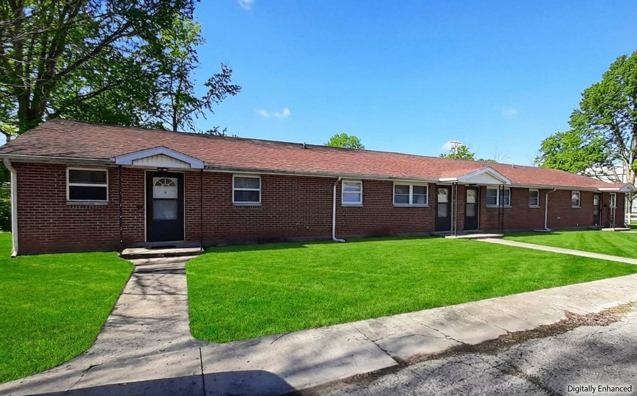 FOUNTAIN CITY APARTMENTS - Photo 5 of 10