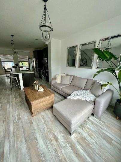 48 Evansridge Close Nw #1 - Photo 2 of 33