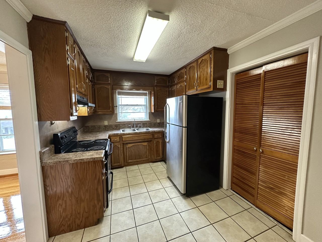 637 Blanton Ln #1 - Photo 2 of 12