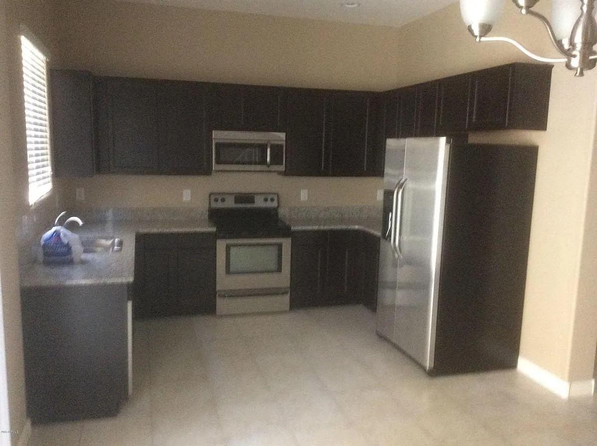 1367 1367 South Country Club DriveUnit 1018 #1018 - Photo 4 of 15