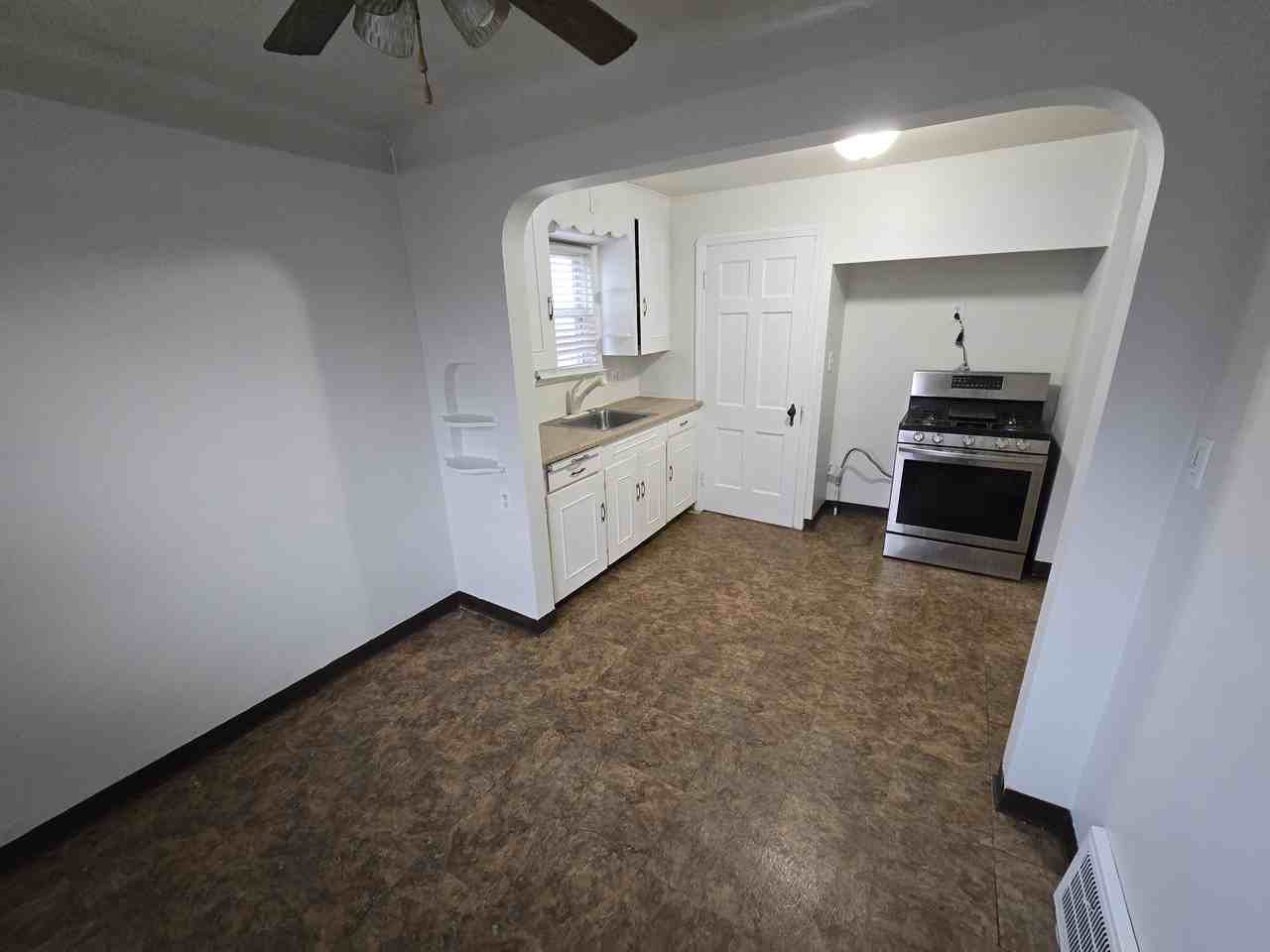 9406 Mccracken Blvd #1 - Photo 7 of 22