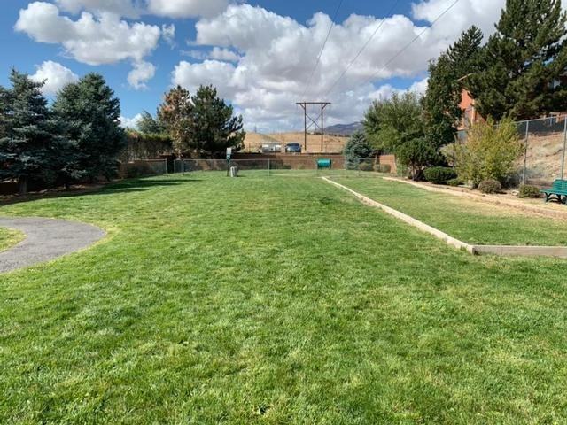 3277 Reno Vista Dr